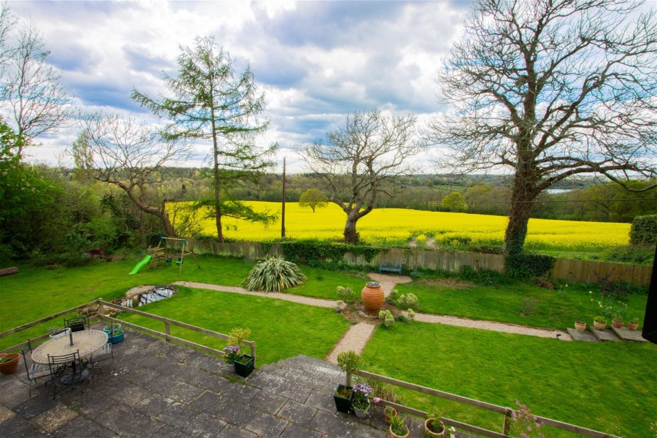 Images for With Beautiful Countryside Views in Flimwell EAID:366206731 BID:bid