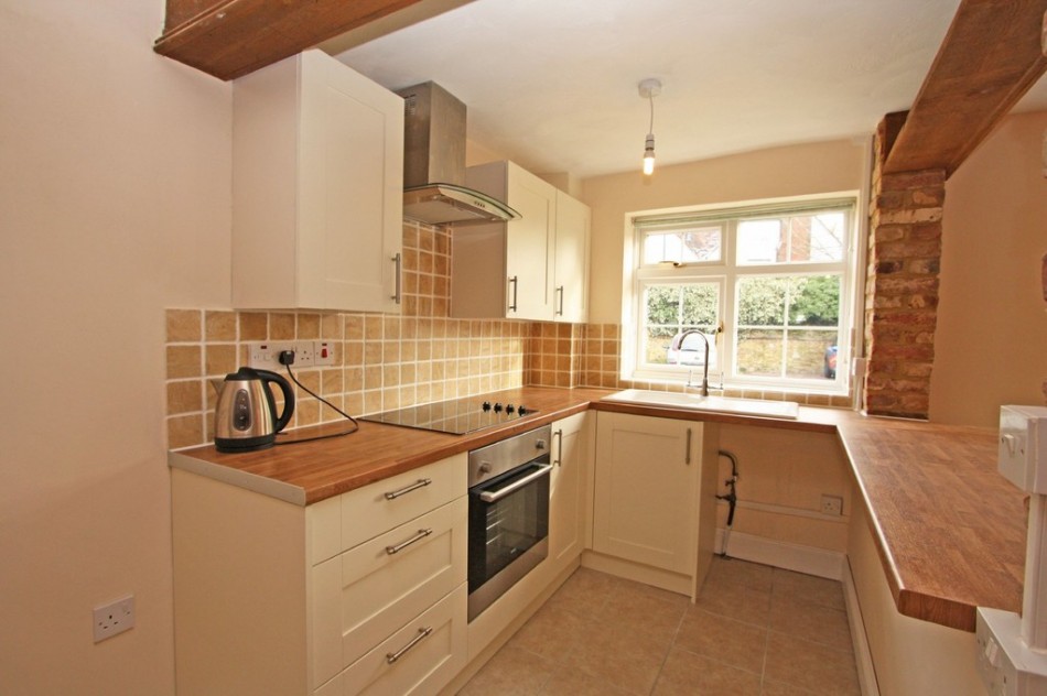 Images for Convenient Central Location in Hawkhurst EAID:ef57f983cf4b2a5bbece8a930a878071 BID:1