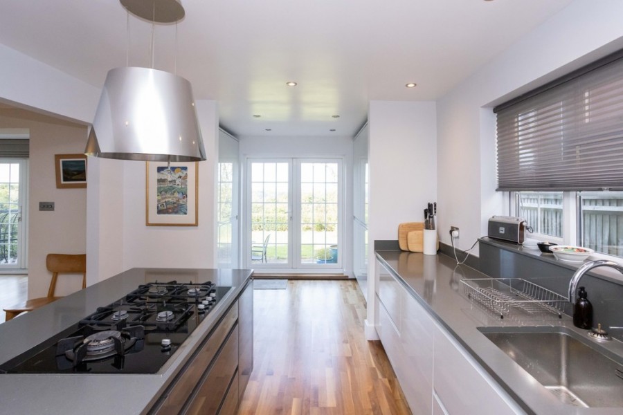 Images for Large Detached Family Home in Flimwell EAID:ef57f983cf4b2a5bbece8a930a878071 BID:1