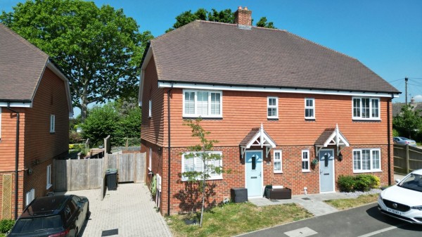 Spacious Home Close To Bedgebury And Bewl Water - EAID:ef57f983cf4b2a5bbece8a930a878071, BID:1