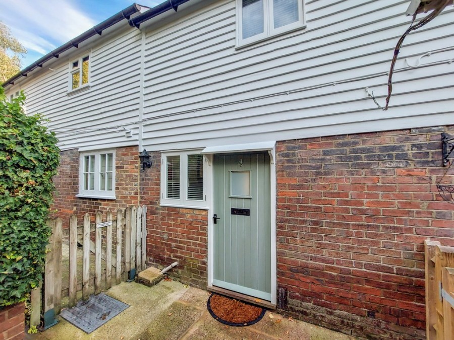 Images for Immaculately Presented Cottage in Kilndown EAID:ef57f983cf4b2a5bbece8a930a878071 BID:1