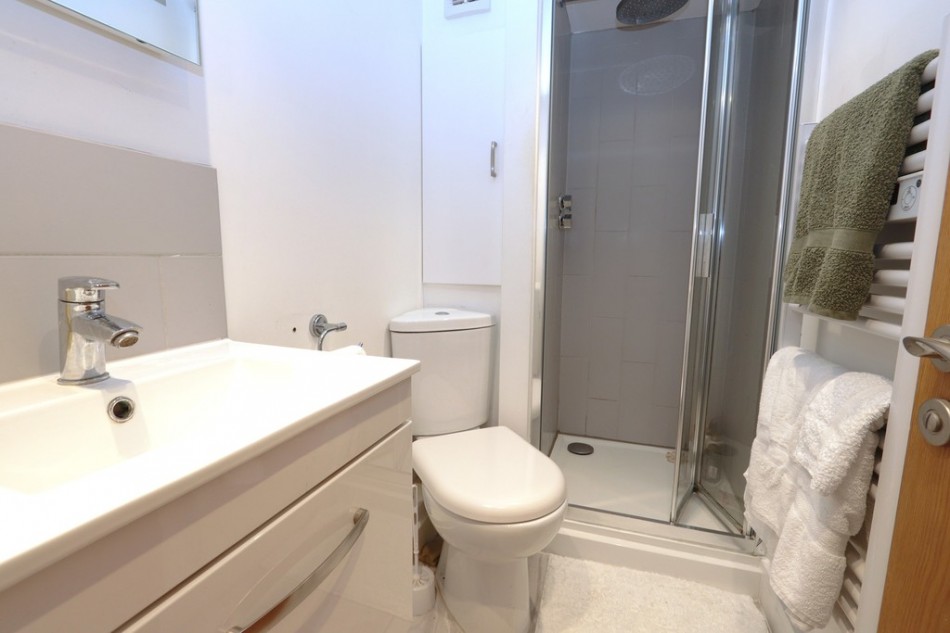 Images for Immaculately Presented Cottage in Kilndown EAID:ef57f983cf4b2a5bbece8a930a878071 BID:1