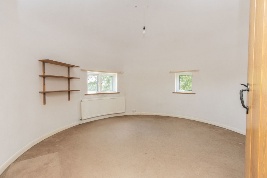 Images for No Onward Chain in Hawkhurst EAID:366206731 BID:bid