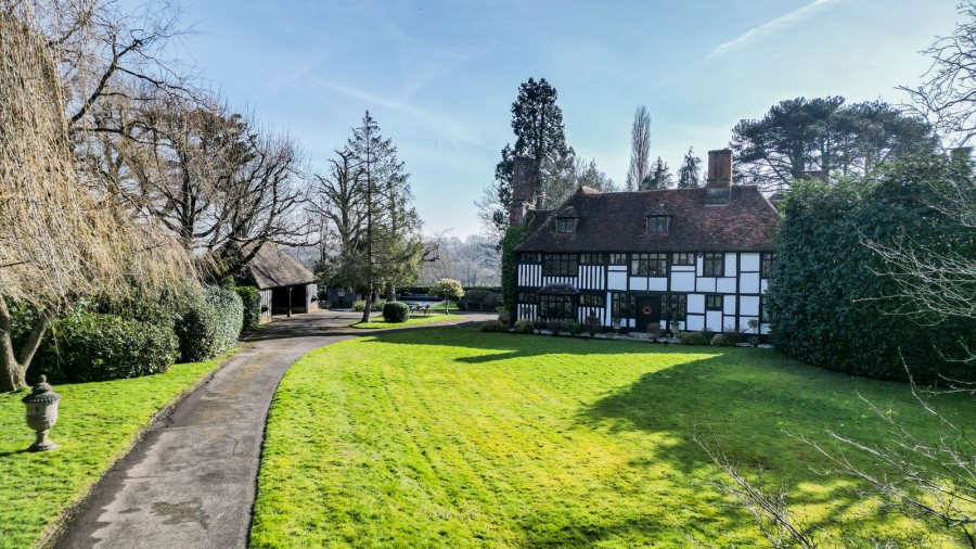 Images for An Historic 14th Century Manor House In Sandhurst EAID:366206731 BID:bid