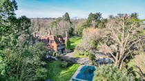 Images for An Historic 14th Century Manor House In Sandhurst