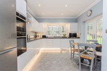 Images for A Stylish Four Bedroom House In Hawkhurst