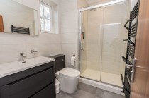 Images for A Stylish Four Bedroom House In Hawkhurst