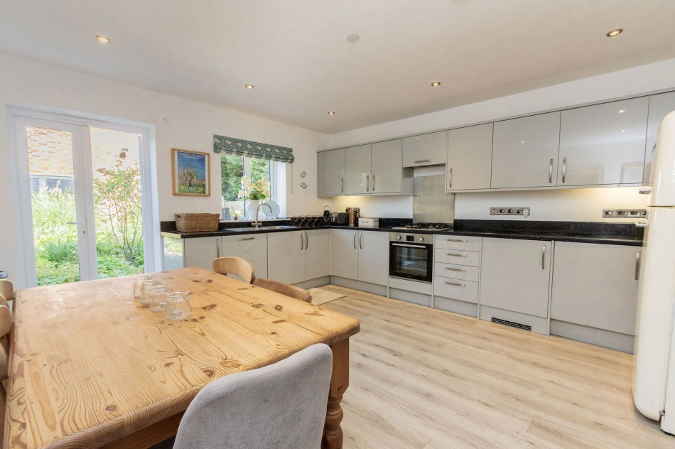 Images for With A Detached Kiln In Sandhurst EAID:366206731 BID:bid