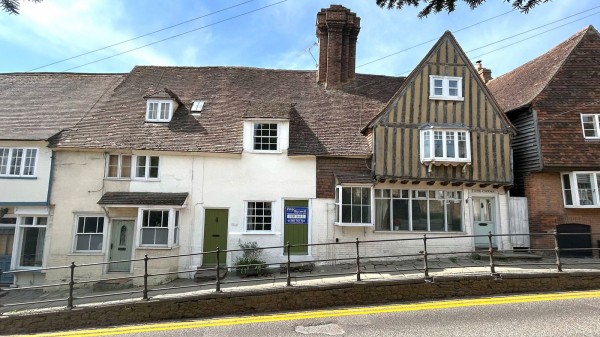 A Stunning Historic House in Staplehurst - EAID:366206731, BID:bid