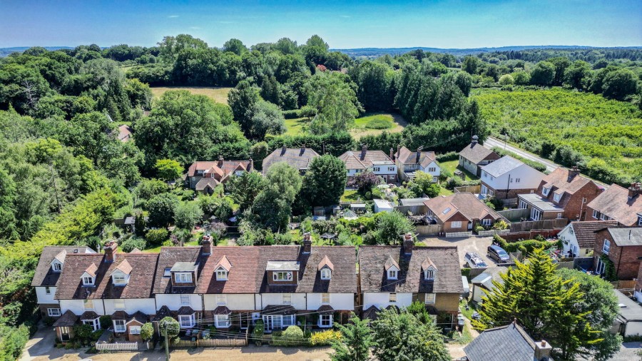 Images for With A 120ft South-Facing Garden In Hartley EAID:366206731 BID:bid