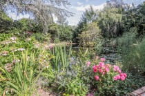 Images for Within Walking Distance of Hawkhurst Colonnade