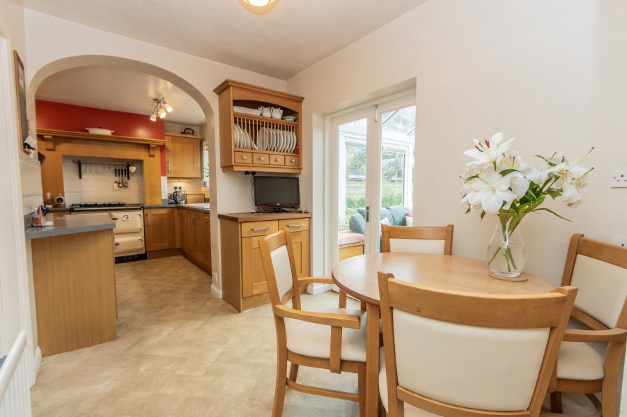 Images for Theobalds, Hawkhurst EAID:366206731 BID:bid