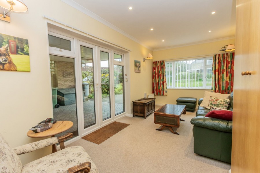 Images for Theobalds, Hawkhurst EAID:366206731 BID:bid