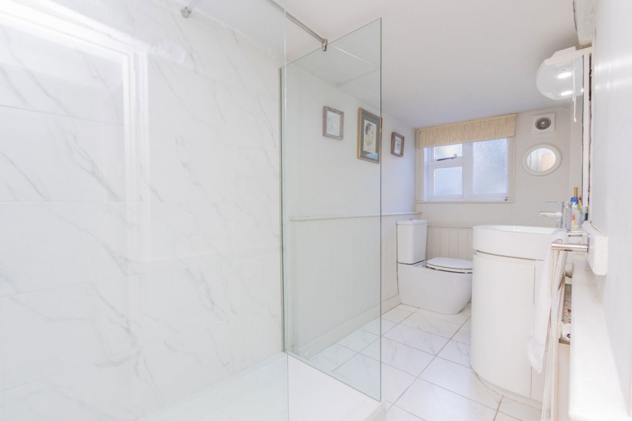 Images for High Street, Cranbrook EAID:366206731 BID:bid