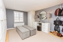 Images for Queen Street, Sandhurst