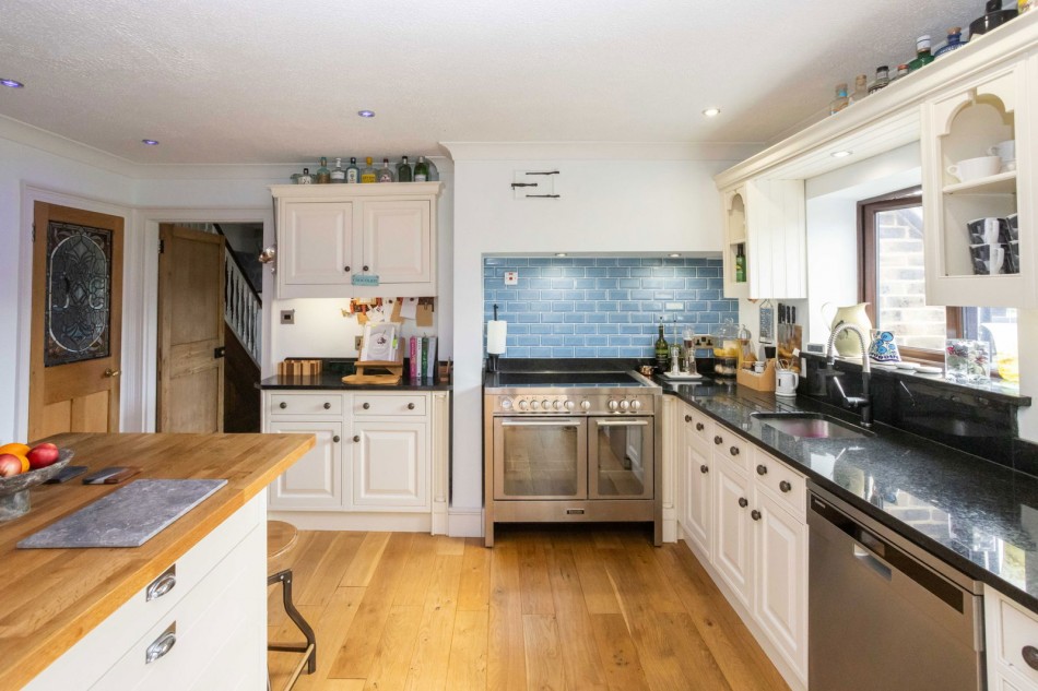 Images for A Spacious Family Home in Burwash EAID:366206731 BID:bid