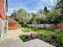 Images for Small Modern Development In The Centre Of Hawkhurst