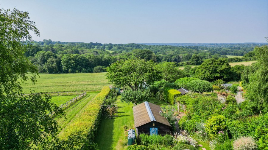 Images for No Onward Chain On The Outskirts Of Goudhurst EAID:366206731 BID:bid